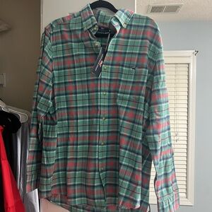 Vineyard Vines Men's Festive Plaid Button-Down Shirt